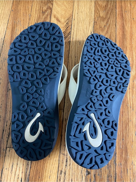 Olukai ohana mens White leather Navy Flip Flop Sandals 9 main image 3